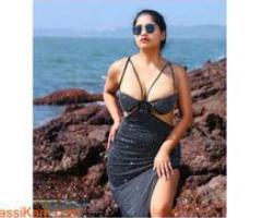 C*all Girls In ibis New Delhi Aerocity 9871031762 High Class Escorts In 24/7 Delhi NCR