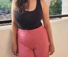 Call girls in Crossings Republik, Ghaziabad 9990233396 Escorts service - 1