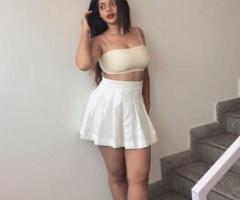 +91-9818470885 Call Girls in Safdarjung Enclave Delhi NCR✔️